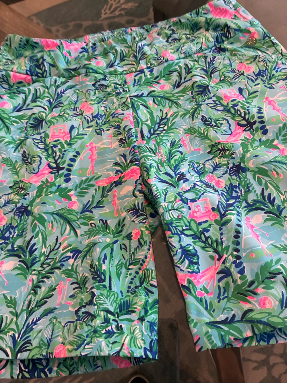 Lilly Pulitzer golf shorts. Size 10.